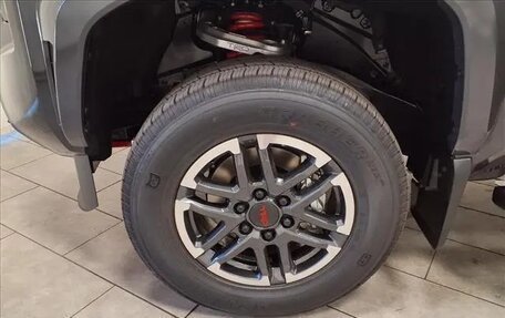 Toyota Tacoma, 2025 год, 8 350 000 рублей, 26 фотография