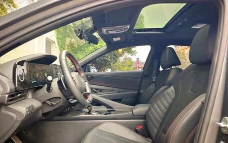 Hyundai Elantra, 2022 год, 1 230 000 рублей, 6 фотография