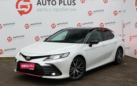 Toyota Camry, 2021 год, 3 249 000 рублей, 1 фотография