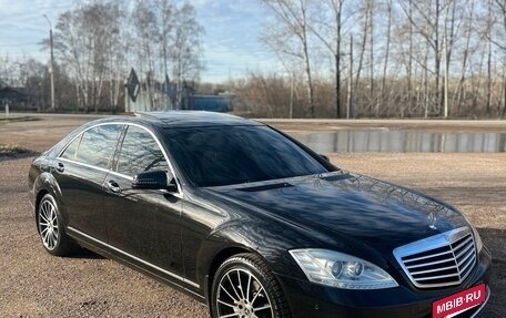 Mercedes-Benz S-Класс, 2010 год, 1 835 000 рублей, 10 фотография