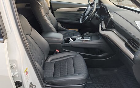 Haval F7 I, 2023 год, 2 280 000 рублей, 15 фотография