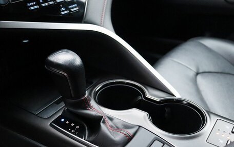 Toyota Camry, 2021 год, 3 249 000 рублей, 14 фотография