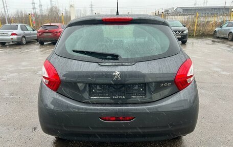 Peugeot 208 II, 2013 год, 749 000 рублей, 6 фотография