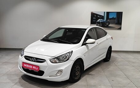 Hyundai Solaris II рестайлинг, 2012 год, 739 000 рублей, 1 фотография