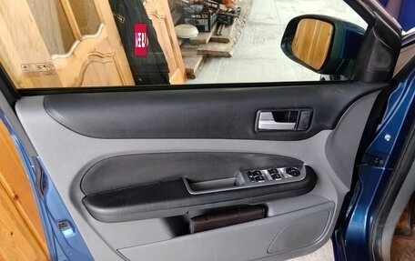 Ford Focus II рестайлинг, 2008 год, 550 000 рублей, 14 фотография