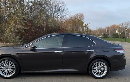 Toyota Camry, 2018 год, 2 510 000 рублей, 10 фотография
