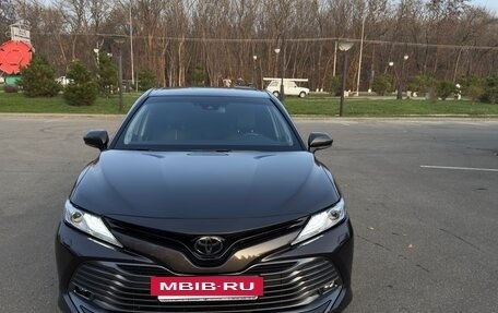 Toyota Camry, 2018 год, 2 510 000 рублей, 11 фотография