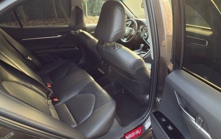 Toyota Camry, 2018 год, 2 510 000 рублей, 18 фотография