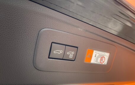 Toyota Land Cruiser Prado, 2024 год, 9 295 000 рублей, 20 фотография