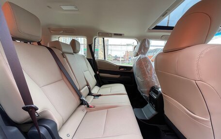 Toyota Land Cruiser Prado, 2024 год, 9 295 000 рублей, 28 фотография