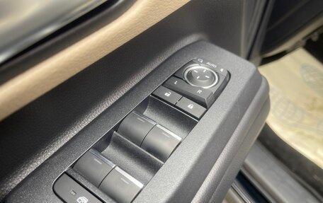 Toyota Land Cruiser Prado, 2024 год, 9 295 000 рублей, 22 фотография