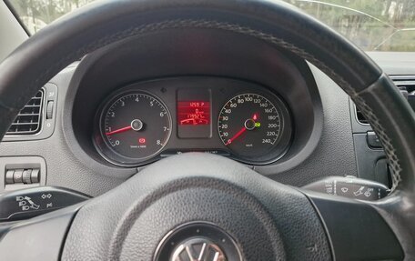 Volkswagen Polo VI (EU Market), 2011 год, 620 000 рублей, 2 фотография