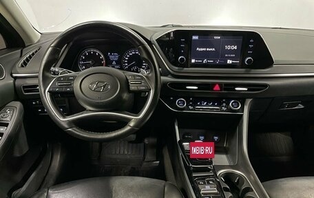 Hyundai Sonata VIII, 2021 год, 2 370 000 рублей, 13 фотография