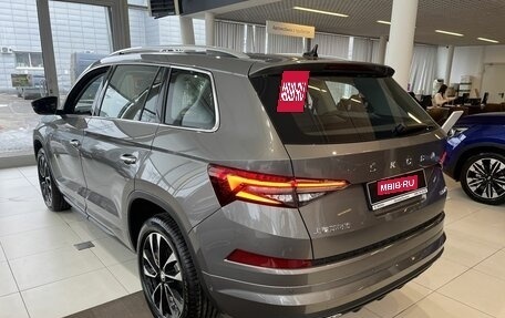 Skoda Kodiaq I, 2025 год, 5 500 000 рублей, 2 фотография