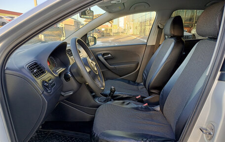 Volkswagen Polo VI (EU Market), 2011 год, 590 000 рублей, 20 фотография