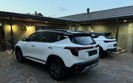 KIA Seltos I, 2024 год, 2 400 000 рублей, 2 фотография