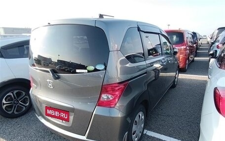 Honda Freed I, 2011 год, 690 000 рублей, 3 фотография