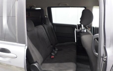 Honda Freed I, 2011 год, 690 000 рублей, 10 фотография