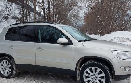 Volkswagen Tiguan I, 2010 год, 1 150 000 рублей, 6 фотография