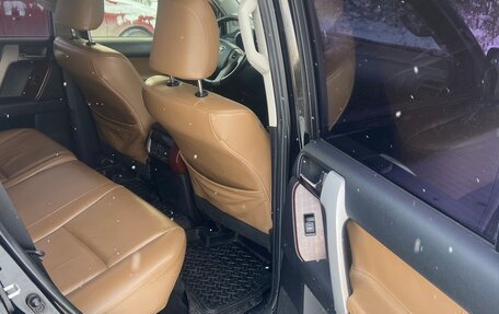 Toyota Land Cruiser Prado 150 рестайлинг 2, 2014 год, 3 200 000 рублей, 18 фотография