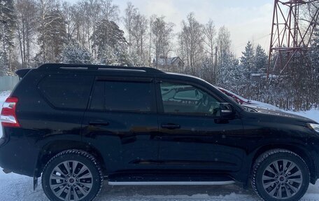 Toyota Land Cruiser Prado 150 рестайлинг 2, 2014 год, 3 200 000 рублей, 5 фотография