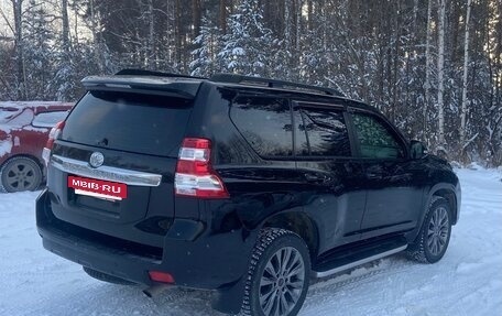 Toyota Land Cruiser Prado 150 рестайлинг 2, 2014 год, 3 200 000 рублей, 6 фотография