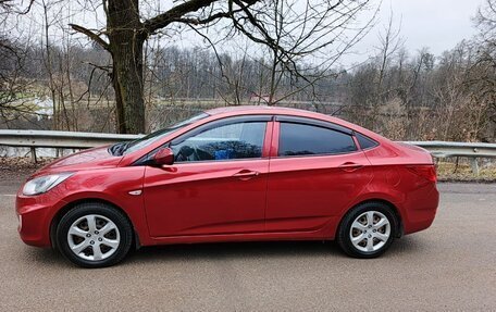 Hyundai Solaris II рестайлинг, 2011 год, 600 000 рублей, 2 фотография