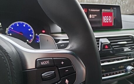 BMW 5 серия, 2019 год, 4 300 000 рублей, 20 фотография