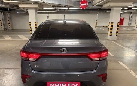 KIA Rio IV, 2018 год, 1 300 000 рублей, 9 фотография