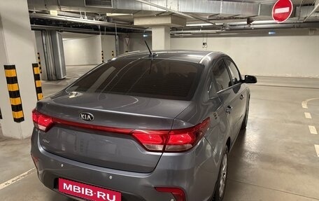 KIA Rio IV, 2018 год, 1 300 000 рублей, 8 фотография