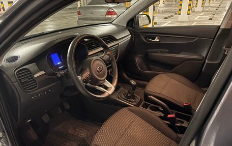 KIA Rio IV, 2018 год, 1 300 000 рублей, 23 фотография