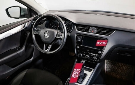 Skoda Octavia, 2020 год, 1 590 000 рублей, 9 фотография