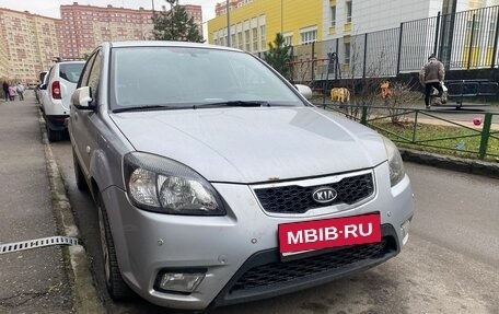 KIA Rio II, 2011 год, 595 000 рублей, 1 фотография
