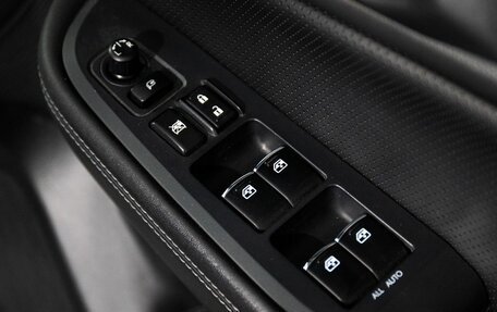 Subaru Outback IV рестайлинг, 2017 год, 2 550 000 рублей, 21 фотография