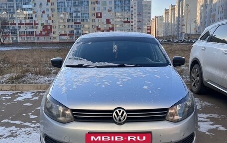 Volkswagen Polo VI (EU Market), 2011 год, 610 000 рублей, 2 фотография