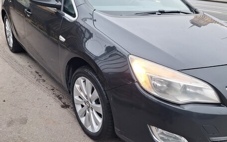 Opel Astra J, 2011 год, 420 000 рублей, 13 фотография