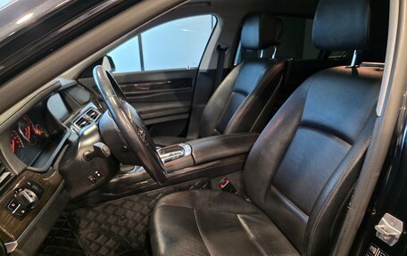 BMW 7 серия, 2015 год, 2 150 000 рублей, 13 фотография