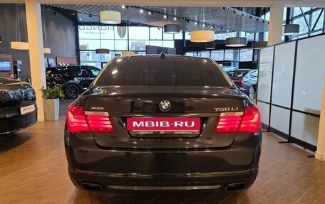 BMW 7 серия, 2015 год, 2 150 000 рублей, 3 фотография