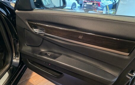 BMW 7 серия, 2015 год, 2 150 000 рублей, 26 фотография