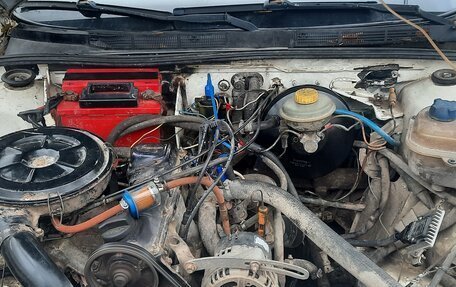 Audi 80, 1987 год, 240 000 рублей, 6 фотография