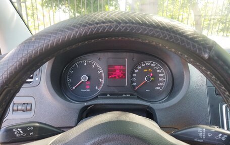 Volkswagen Polo VI (EU Market), 2014 год, 800 000 рублей, 2 фотография