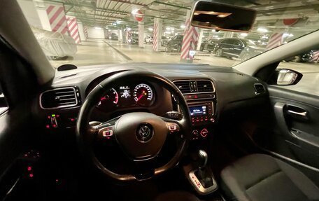 Volkswagen Polo VI (EU Market), 2017 год, 1 390 000 рублей, 17 фотография