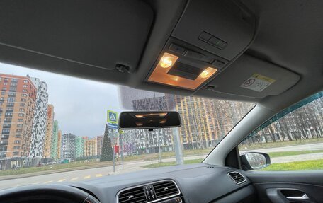 Volkswagen Polo VI (EU Market), 2017 год, 1 390 000 рублей, 32 фотография