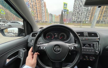 Volkswagen Polo VI (EU Market), 2017 год, 1 390 000 рублей, 29 фотография