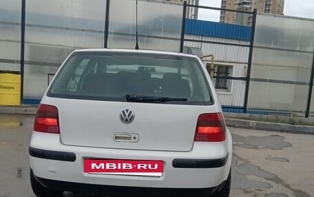 Volkswagen Golf IV, 2000 год, 315 000 рублей, 2 фотография