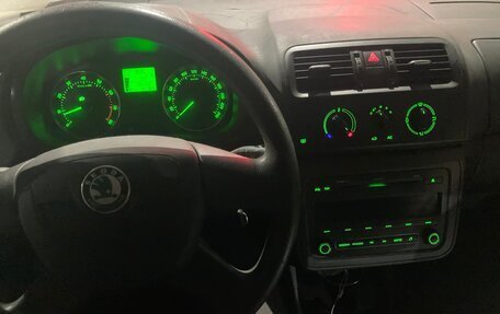 Skoda Fabia II, 2012 год, 568 000 рублей, 7 фотография