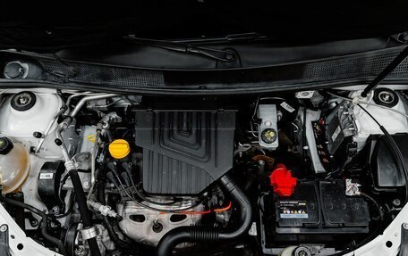 Renault Logan II, 2017 год, 750 000 рублей, 20 фотография