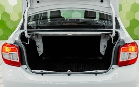 Renault Logan II, 2017 год, 750 000 рублей, 21 фотография