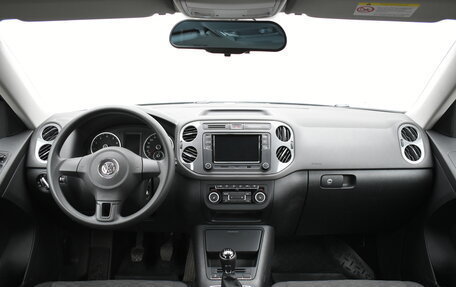 Volkswagen Tiguan I, 2013 год, 949 000 рублей, 9 фотография