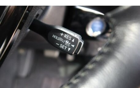 Toyota Prius IV XW50, 2020 год, 1 650 002 рублей, 14 фотография